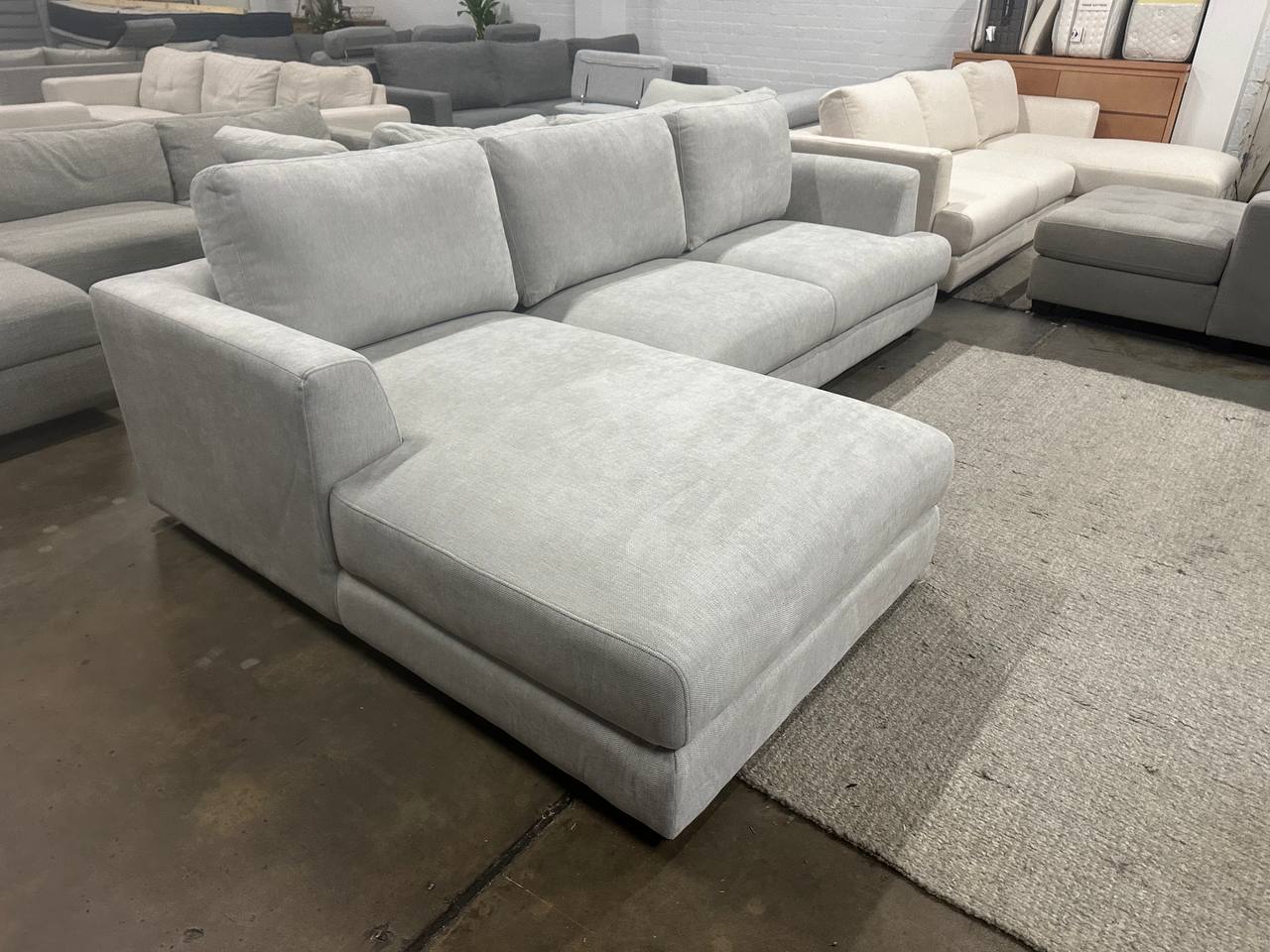 Cloud Luxe L-Shape Sectional Sofa – Light Grey Fabric