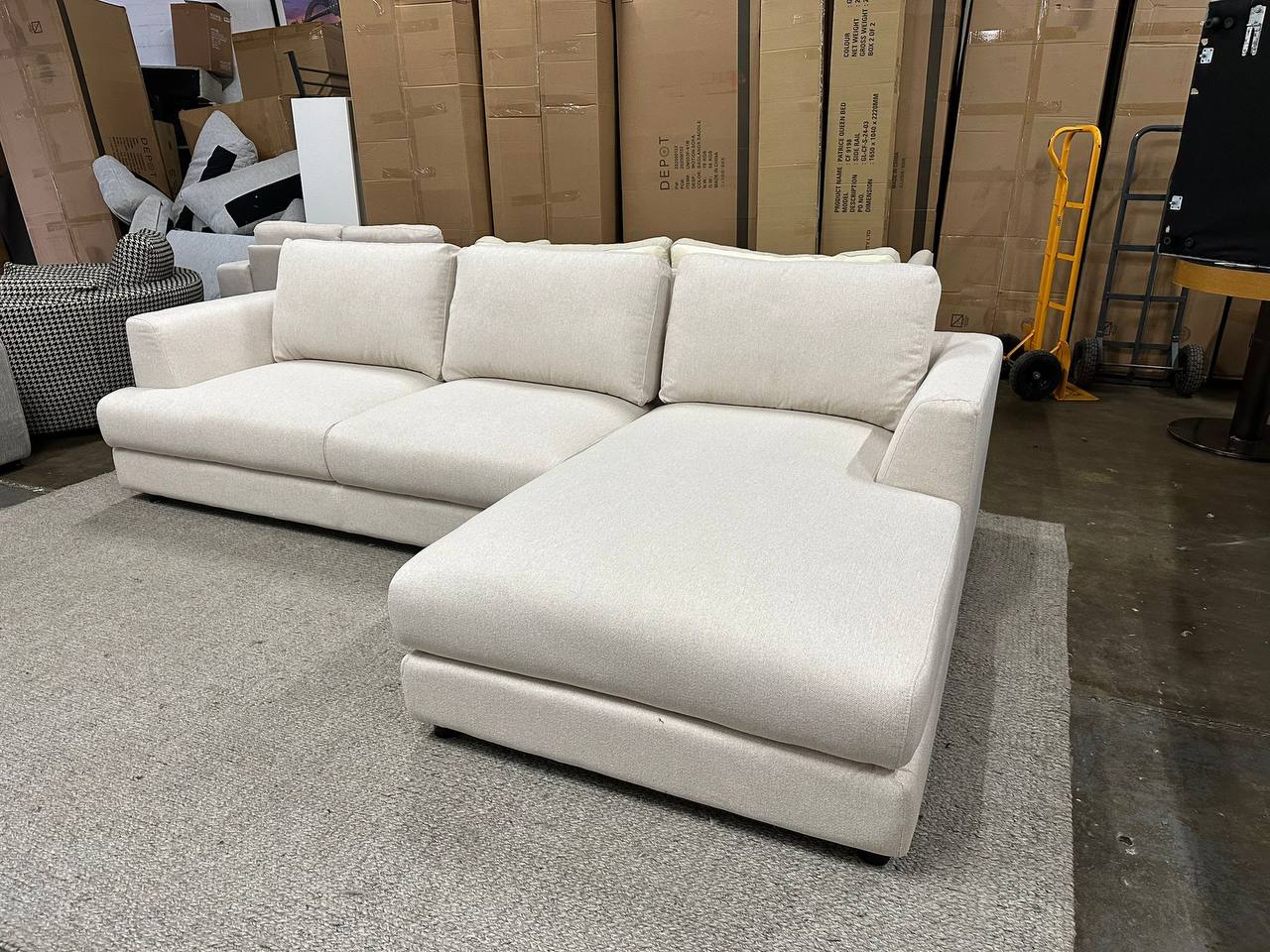 Cloud Luxe L-Shape Sectional Sofa – Cream Fabric