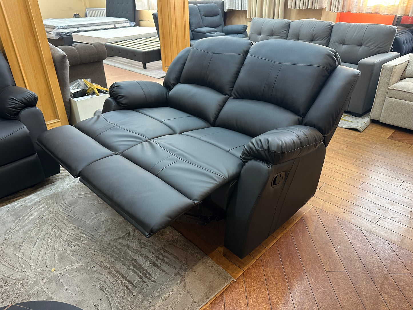 6 Seater Leather Recliner Set