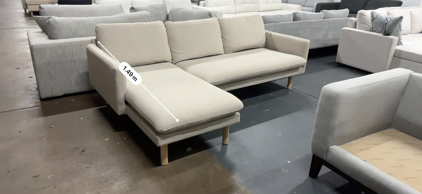π₯ Lounge Lovers Compact Chaise Sofa β As New Condition π₯