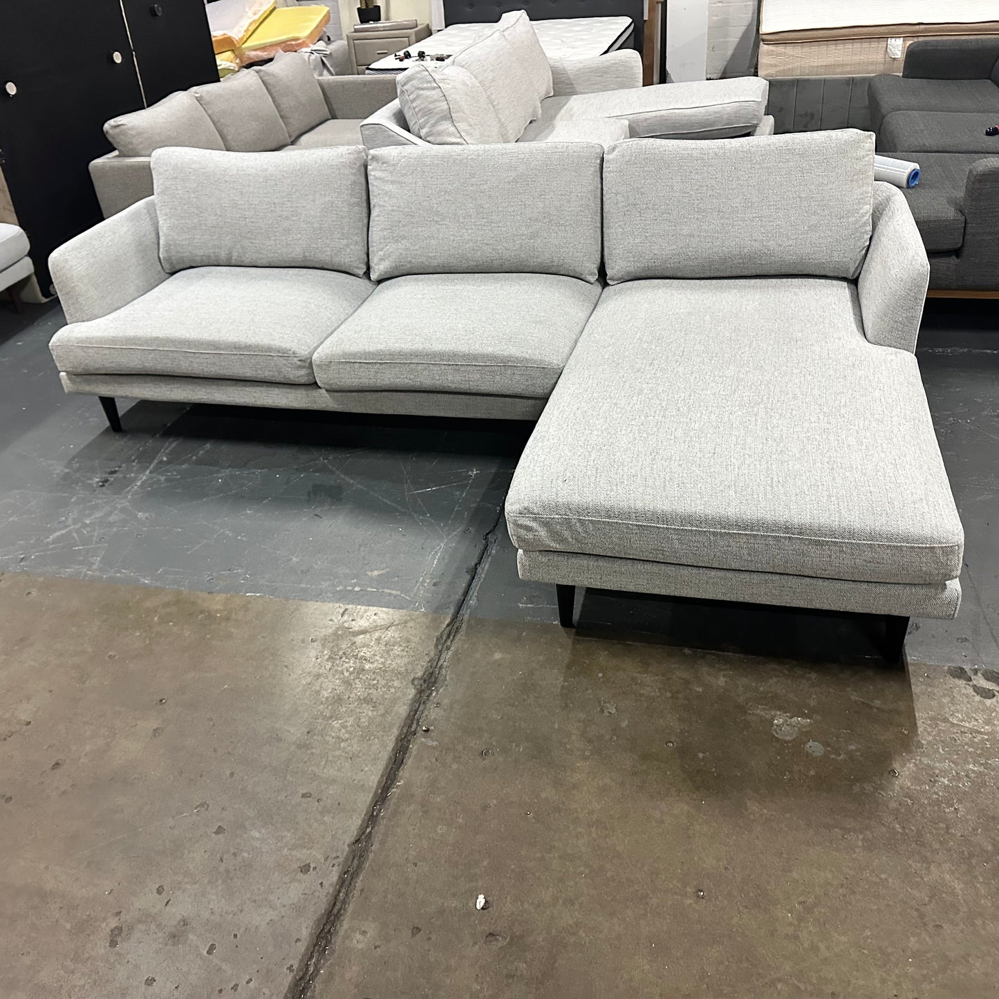 ✨ LOUNGE LOVERS DESIGNER L-SHAPE SOFA ✨