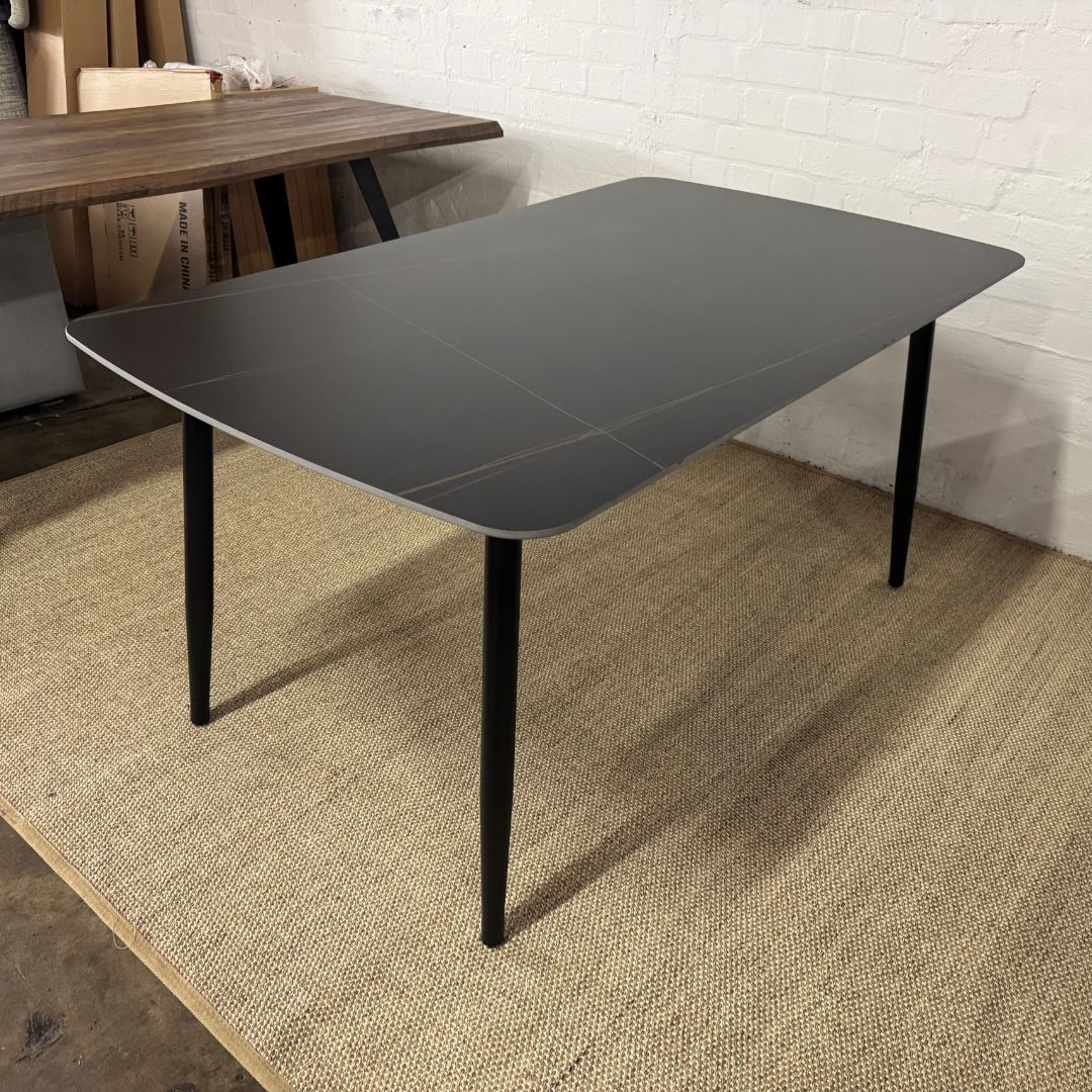 Dineux Dining Set - Table & 4 Chairs