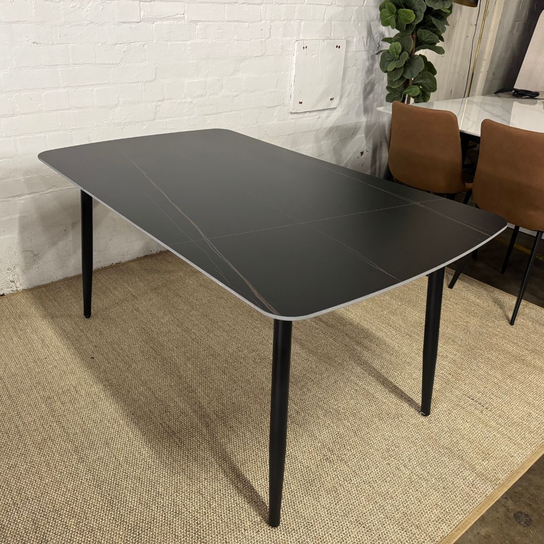 Dineux Dining Set - Table & 4 Chairs