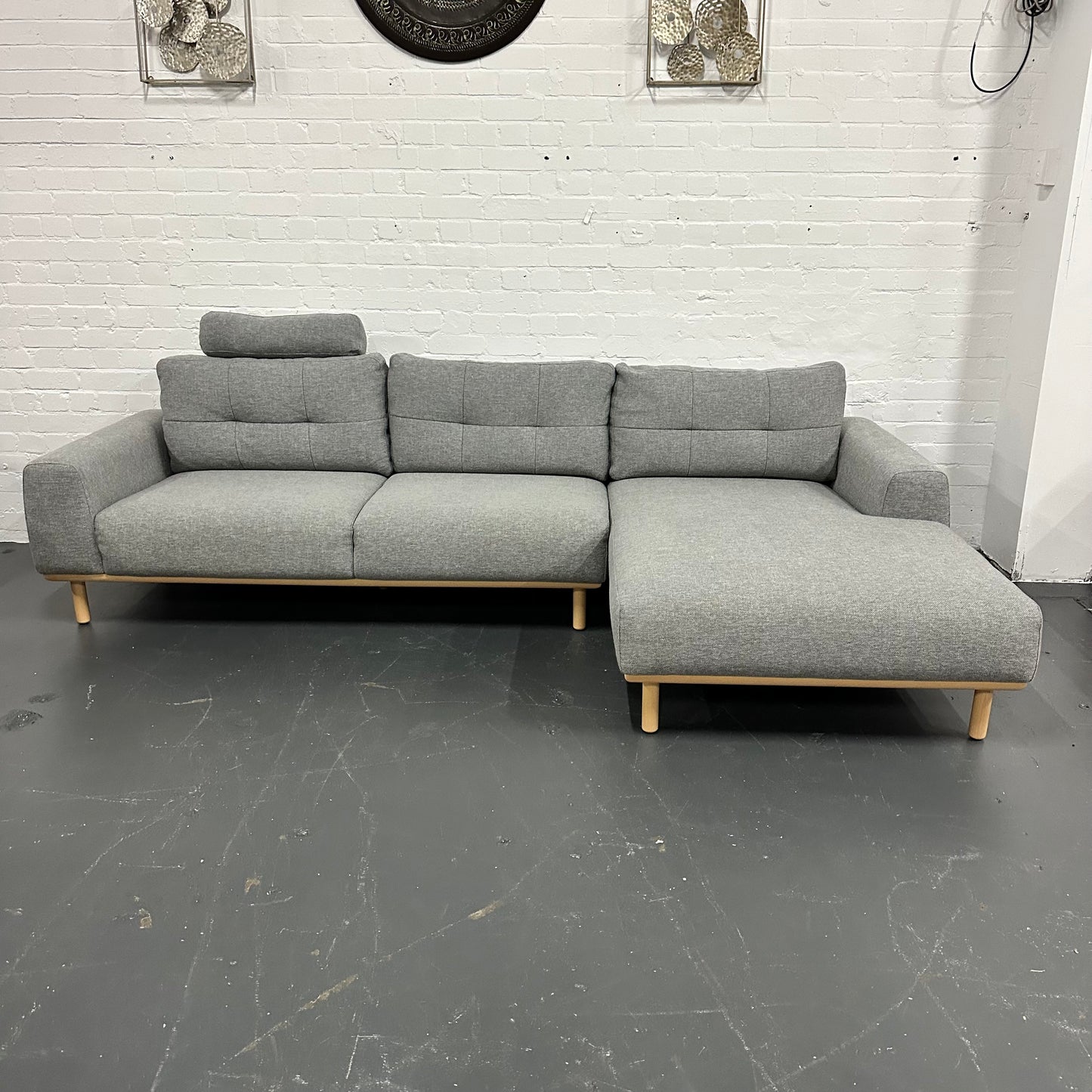 OZ Design L Shape Sofa – Grey | Excellent Condition | Steam Cleaned