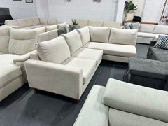 🔥 Lounge Lovers Harriet Modular Sofa + Matching Ottoman – As New! 🔥