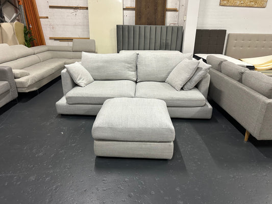 🔥 LOUNGE LIVERS LUXURY SOFA AND OTTOMAN– LIGHT GREY MODERN FABRIC 🔥