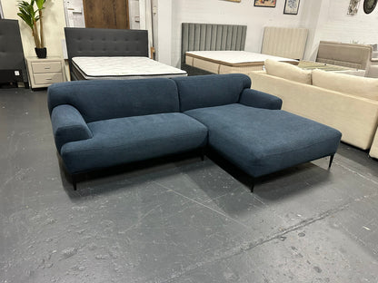 🔥 🛋️ Brosa Designer Chaise Lounge – Modern Luxury! 💙 🔥