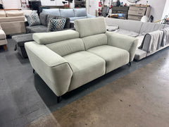 🛋️ Modern 2.5 Seater Sofa | Adjustable Headrests | As New | $450 🛋️