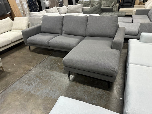 High Quality Fabric Sofa (Pre-Owned) Freedom furniture.