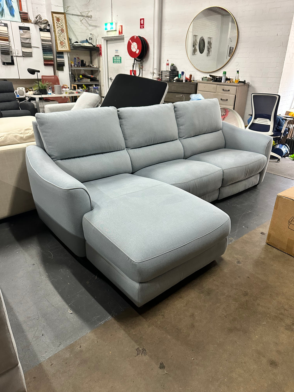 ✨ PLUSH SOFAS ELECTRIC RECLINER L SHAPE SOFA ✨