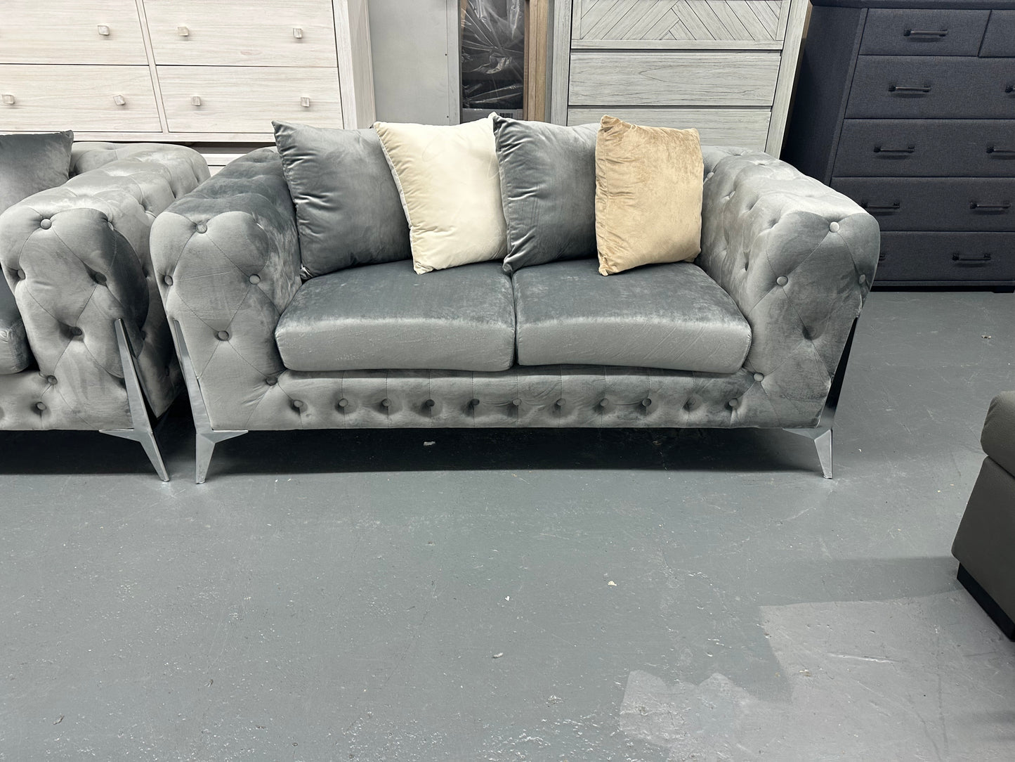 ✨ Chesterfield Velvet Sofa Set – Luxury 3 + 2 Seater Lounge Suite ✨