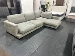 🔥 Massive Freedom Furniture L-Shape Sofa 🔥