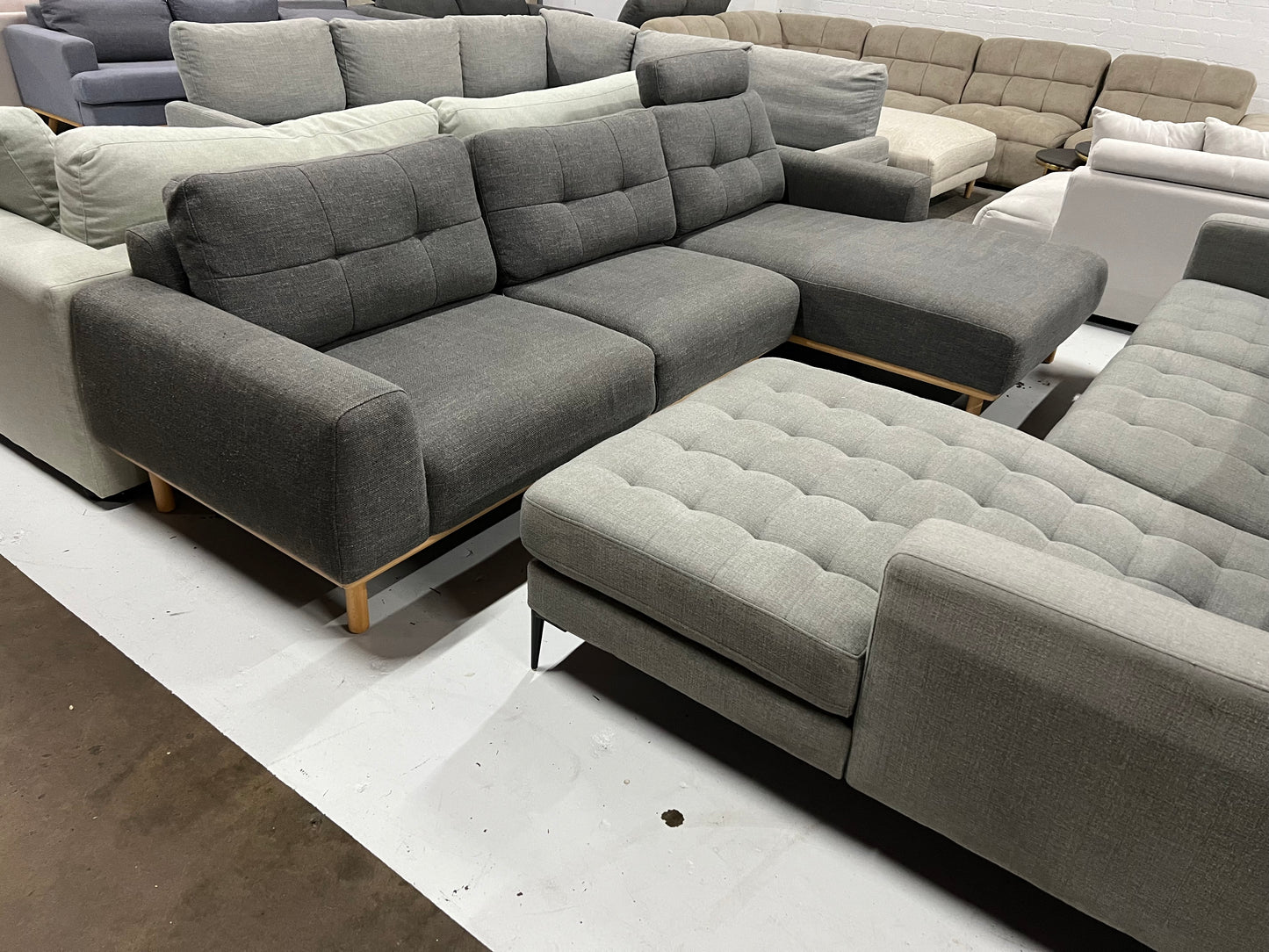 Dark grey color OzDesign chaise L shape Sofa (Pre-Owned). Perfect as new condition