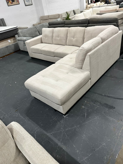 ✨ Tivoli 5 Seater Modular Sofa – As New Condition! ✨