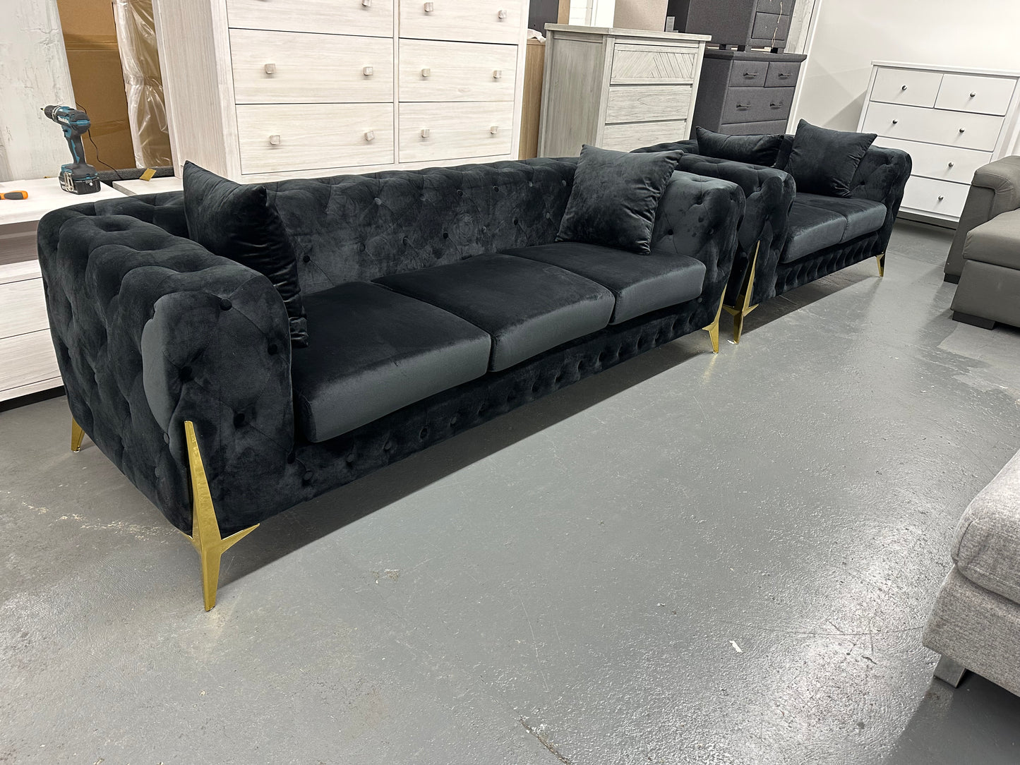 🔥Black velvet Chesterfield style sofa set with golden color legs. Special deal. Delivery and installation within Sydney metro included🔥