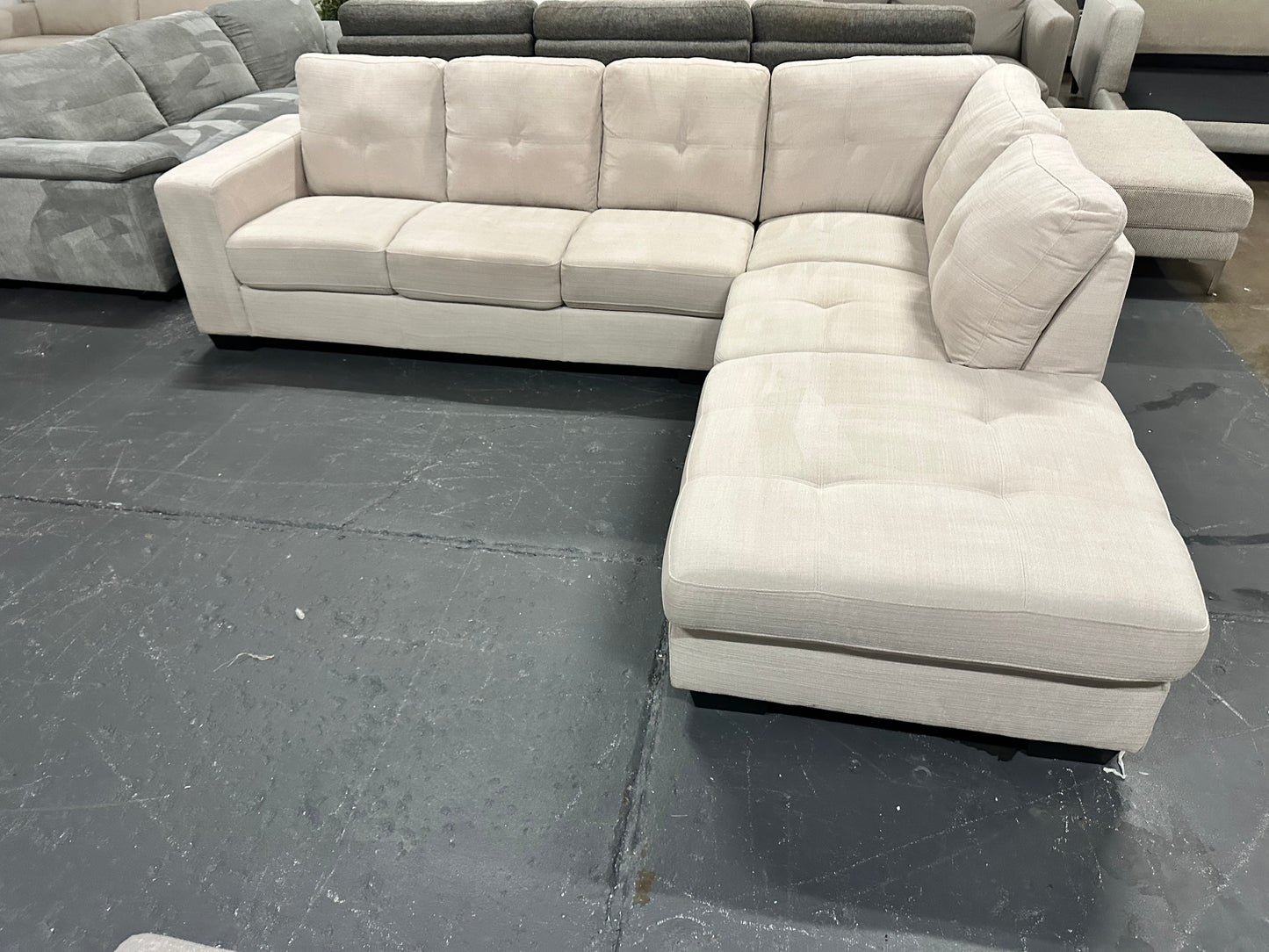 ✨ Tivoli 5 Seater Modular Sofa – As New Condition! ✨