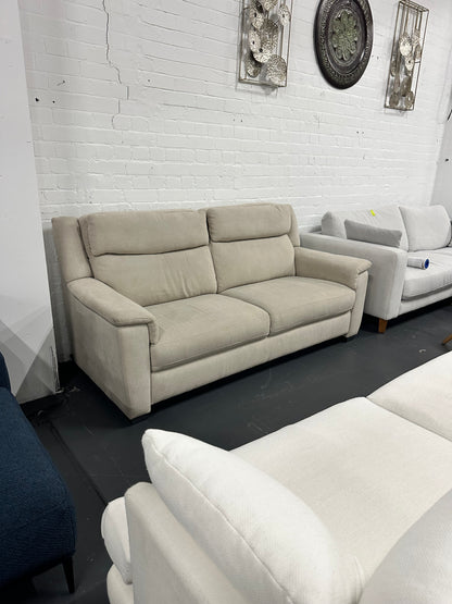 ✨ PLUSH 2.5 SEATER SOFA – ULTIMATE COMFORT ✨