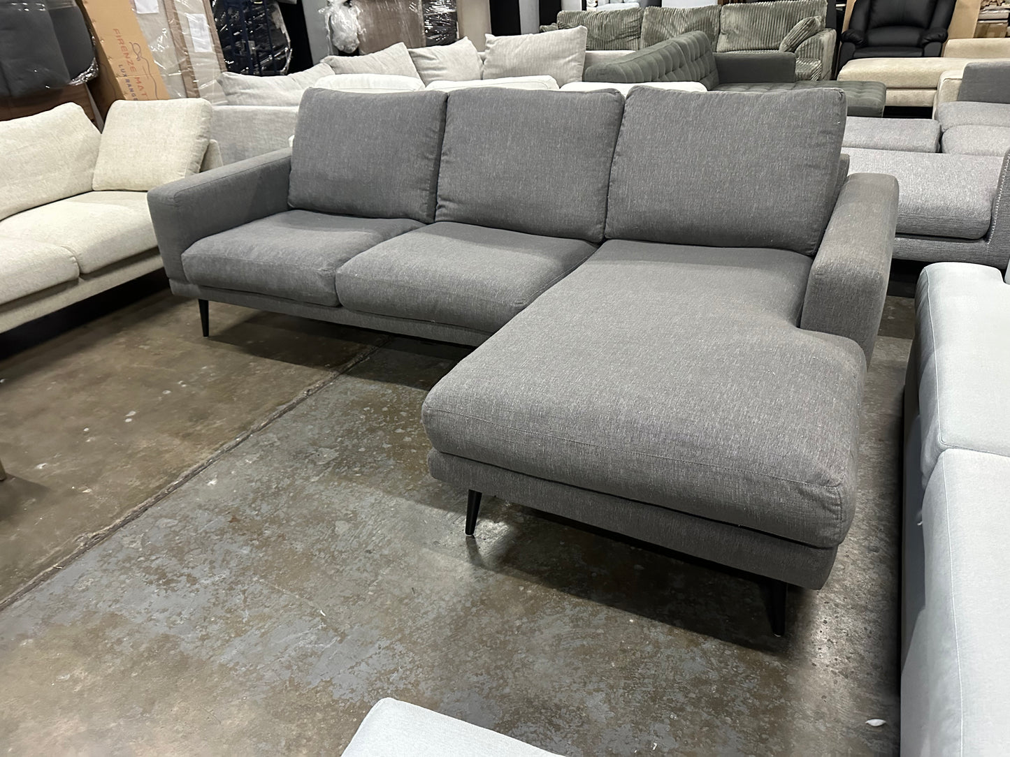 High Quality Fabric Sofa (Pre-Owned) Freedom furniture.