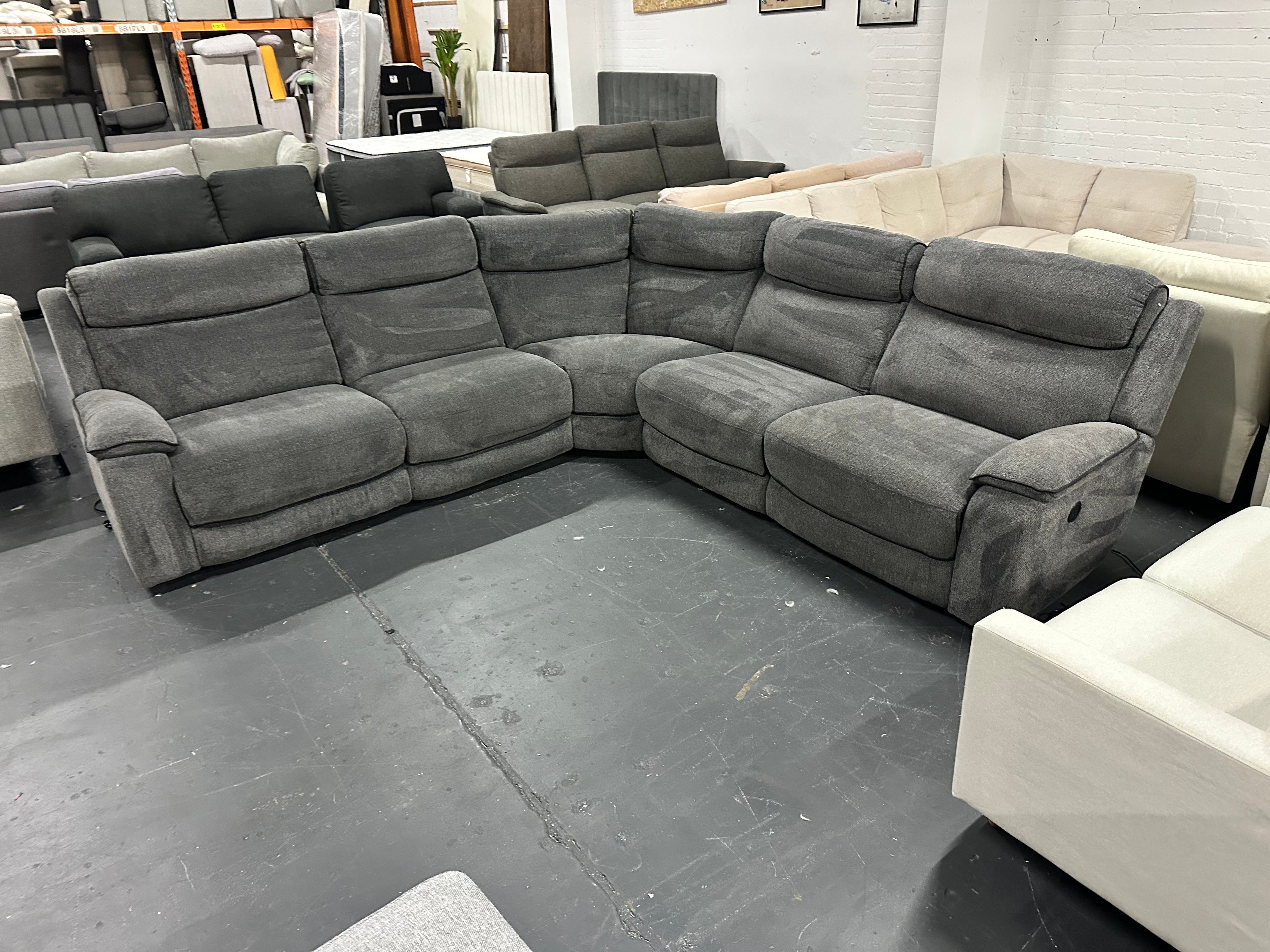 ✨ Nick Scali Designer L-Shape Sofa – As New Condition | Only $990 ✨