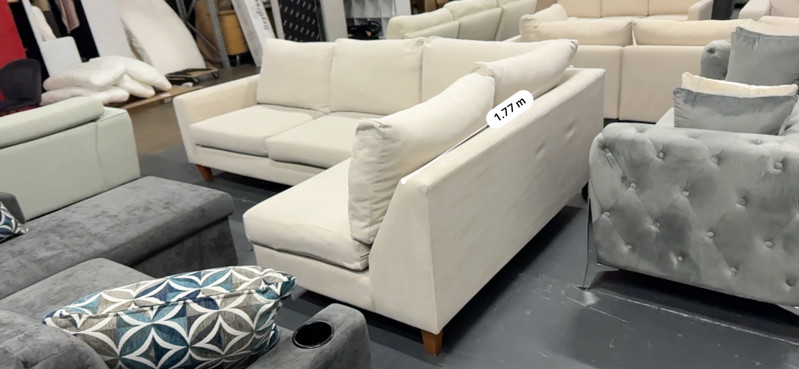 🔥 Lounge Lovers Harriet Modular Sofa + Matching Ottoman – As New! 🔥