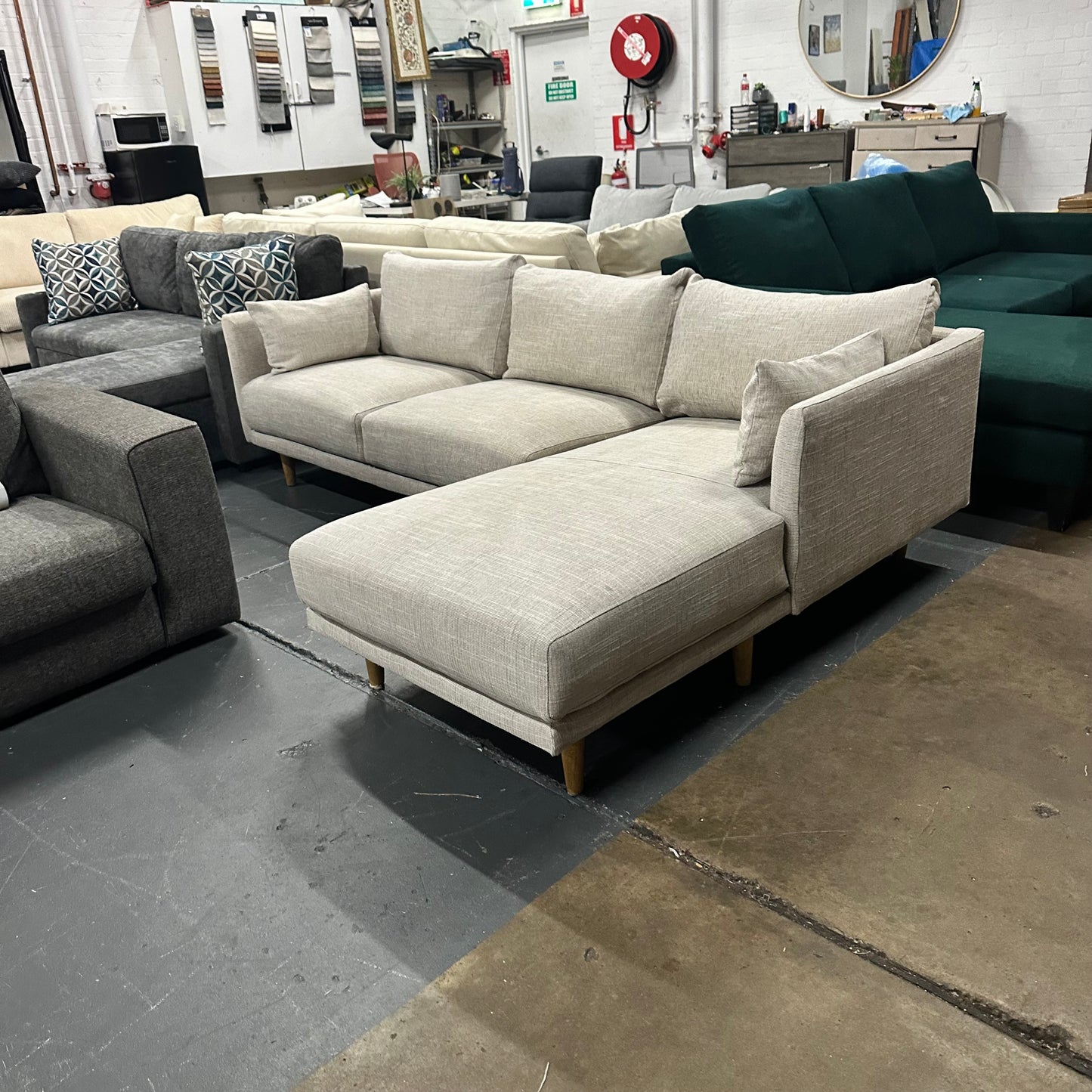✨ SECRET SOFA – DESIGNER L SHAPE SOFA ✨