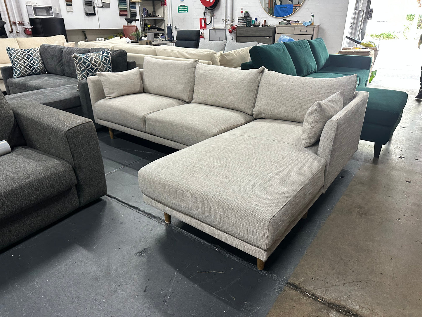 ✨ SECRET SOFA – DESIGNER L SHAPE SOFA ✨