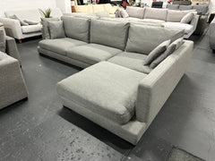 ✨ 🛋️ Freedom Long Island L-Shape Sofa 🛋️ ✨