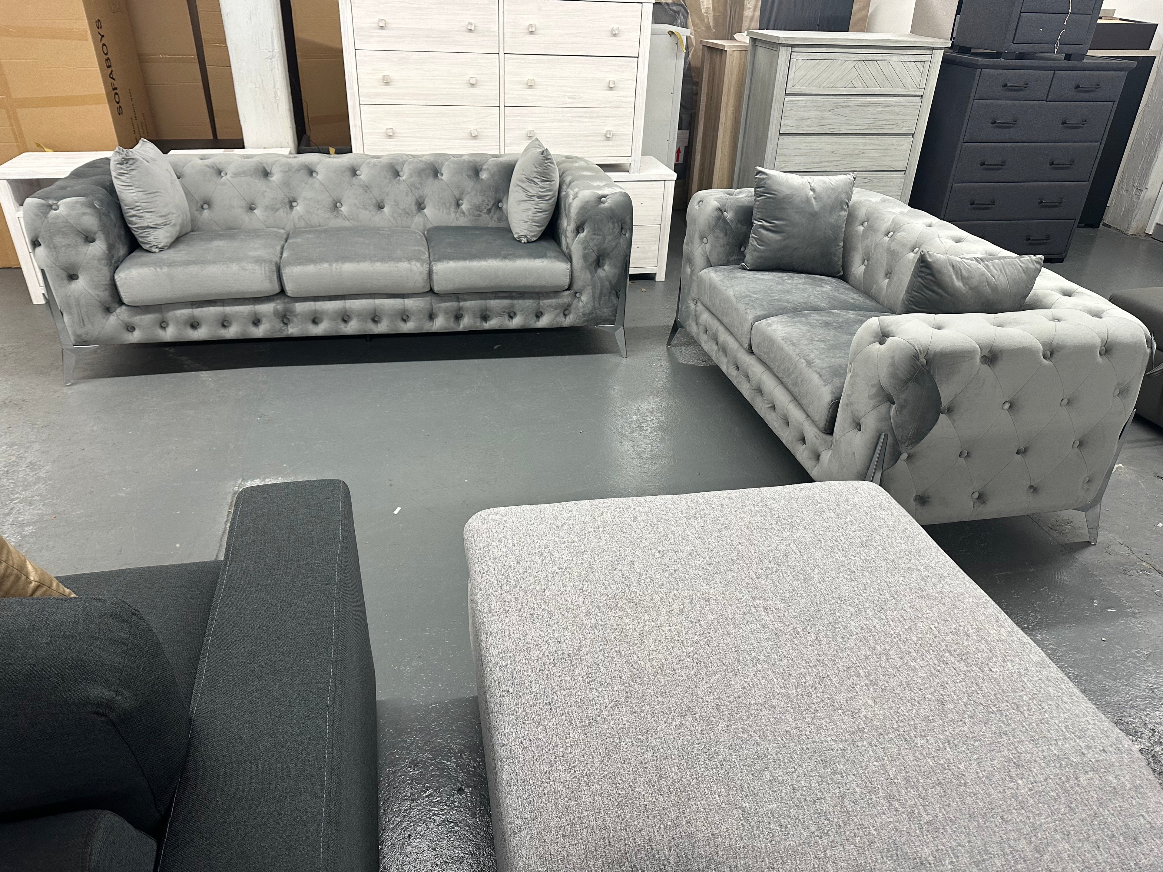✨ Chesterfield Velvet Sofa Set – Luxury 3 + 2 Seater Lounge Suite ✨