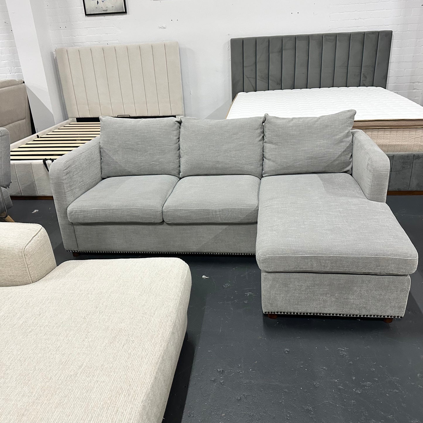 Freedom Reversible Chaise Sofa – Perfect for Smaller Spaces!