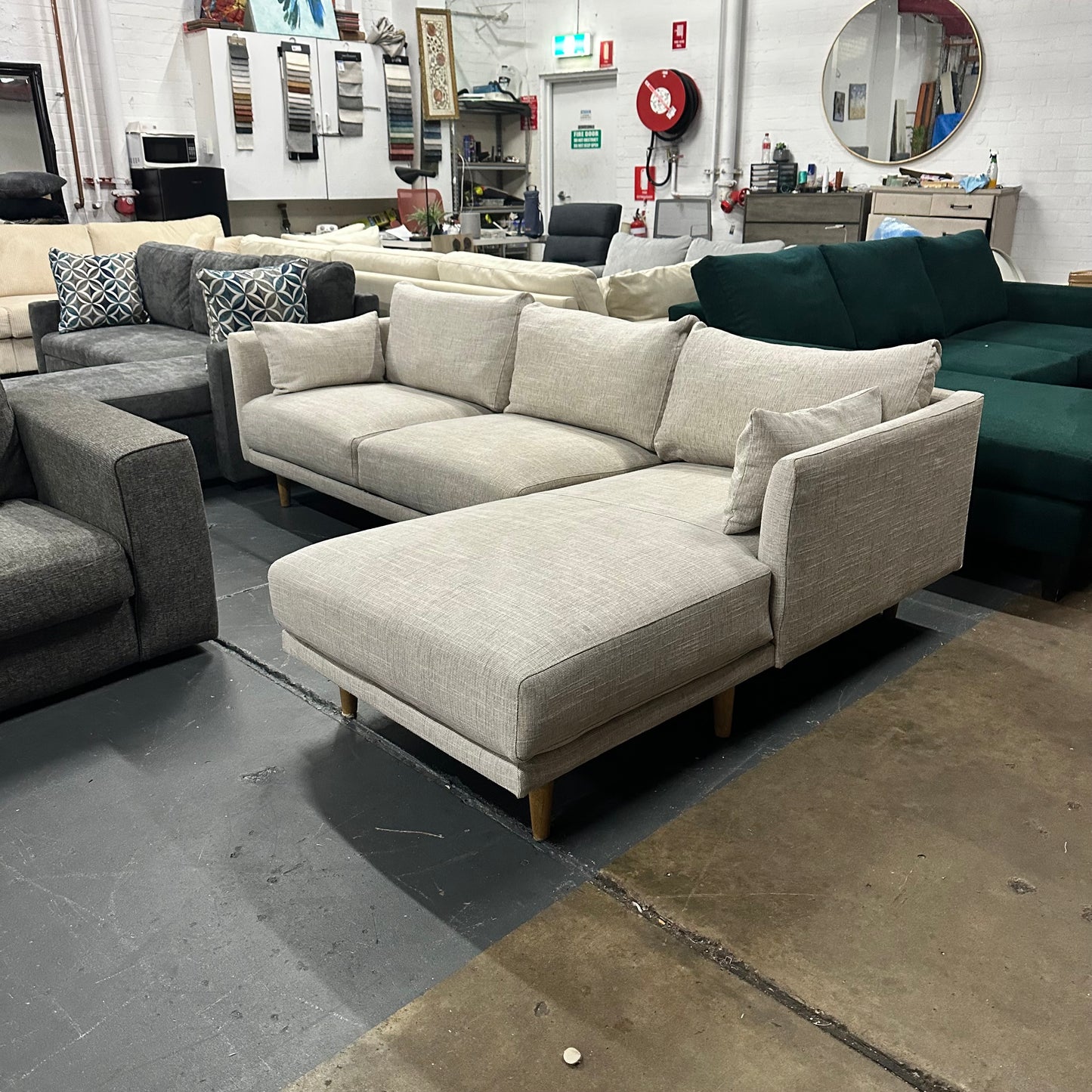 ✨ SECRET SOFA – DESIGNER L SHAPE SOFA ✨