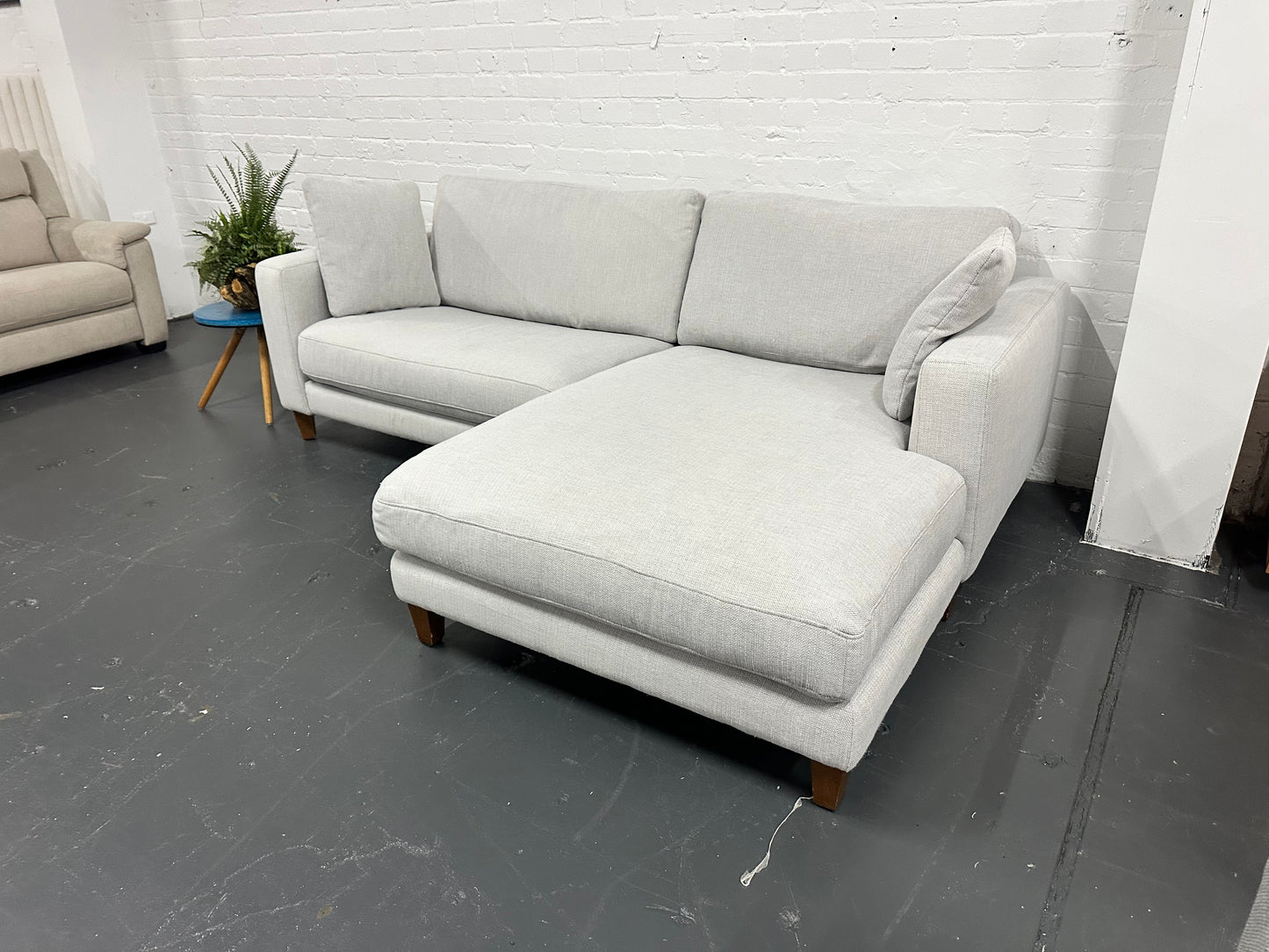 ✨ Plush Sofa Company Chaise Lounge – As New! ✨