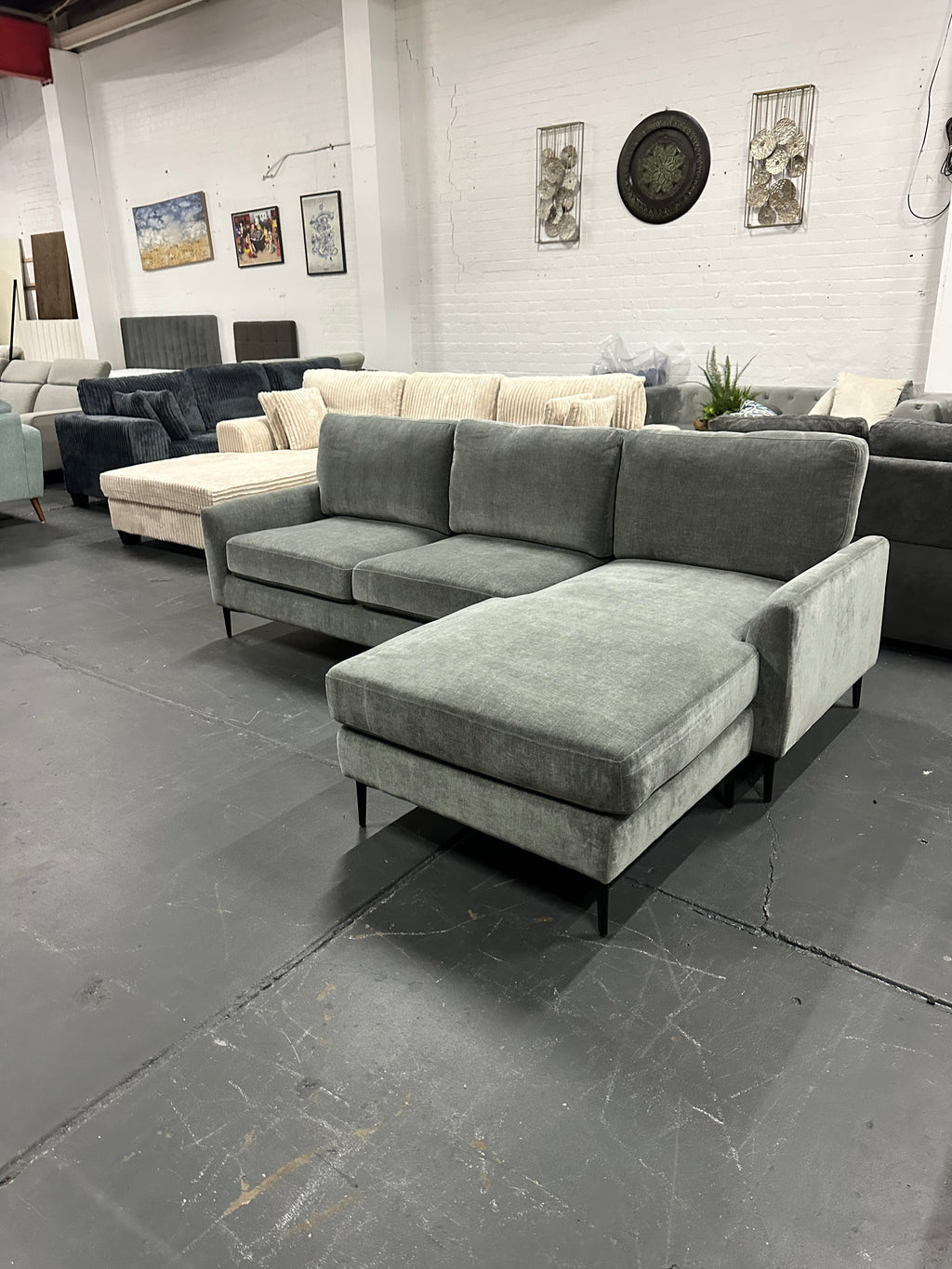 Aida Reversible Chaise Sofa – Grey