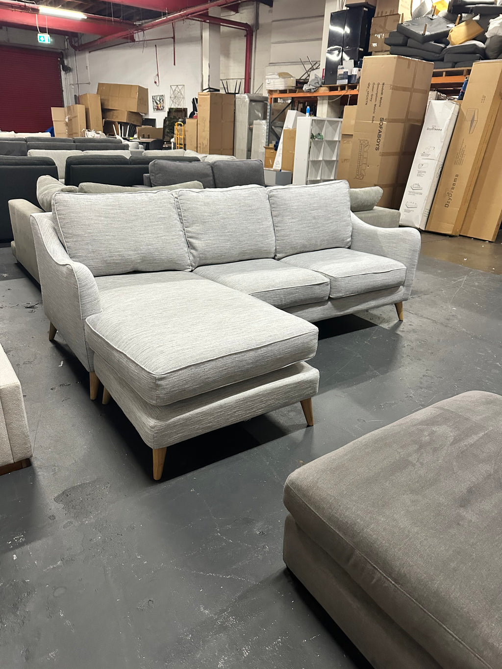 ✨ Freedom Furniture – Maddox Reversible Chaise Sofa | As New | $650 ✨