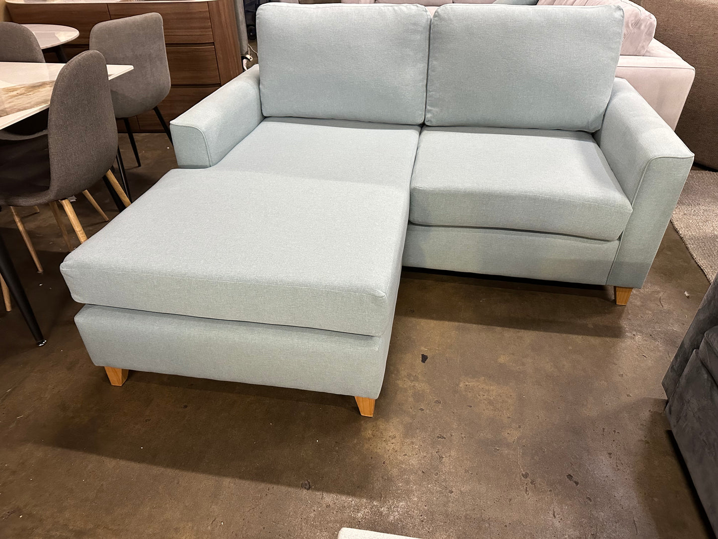 Stylish Reversible chaise L shape Fabric Sofa