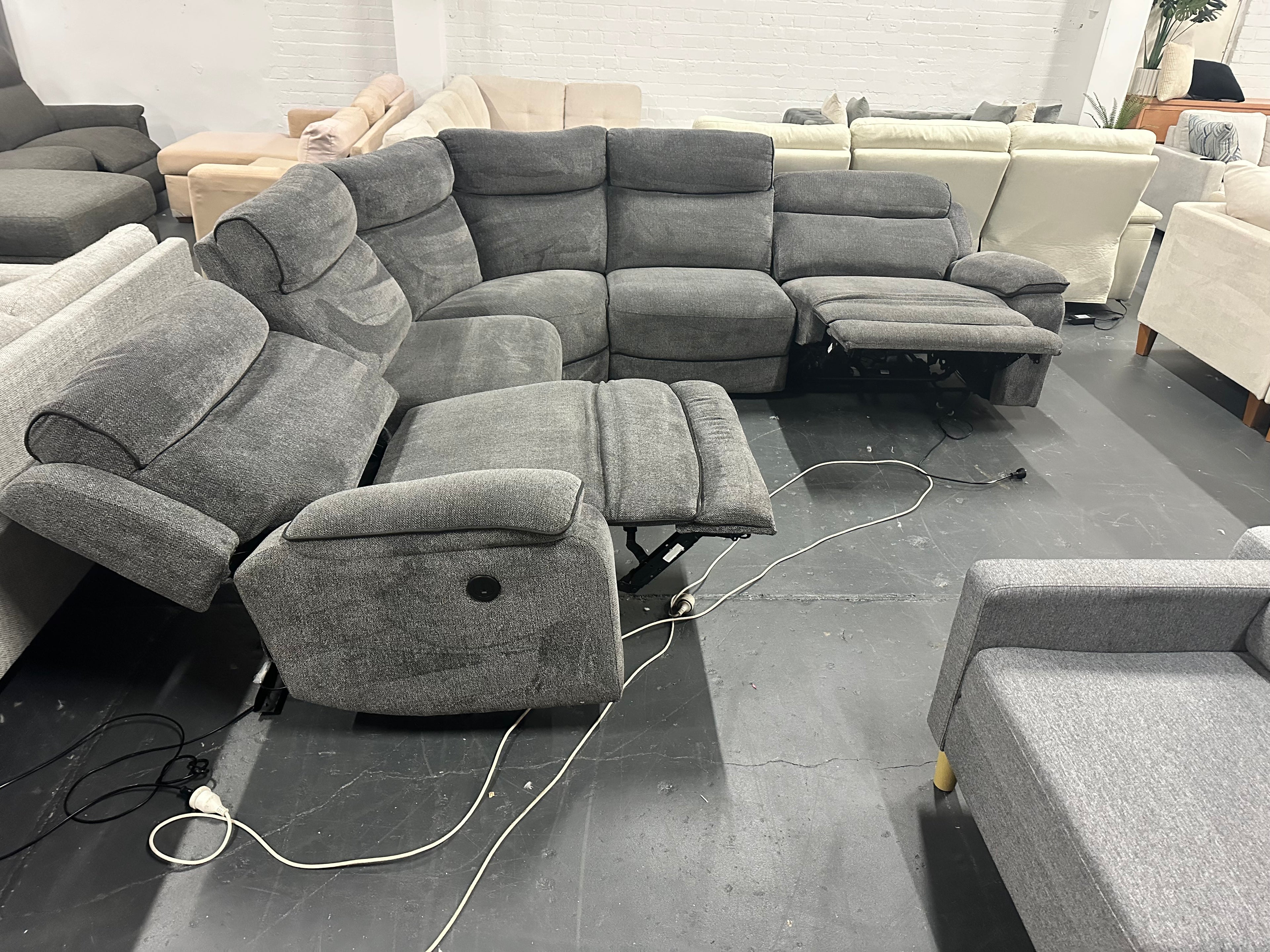 ✨ Nick Scali Designer L-Shape Sofa – As New Condition | Only $990 ✨