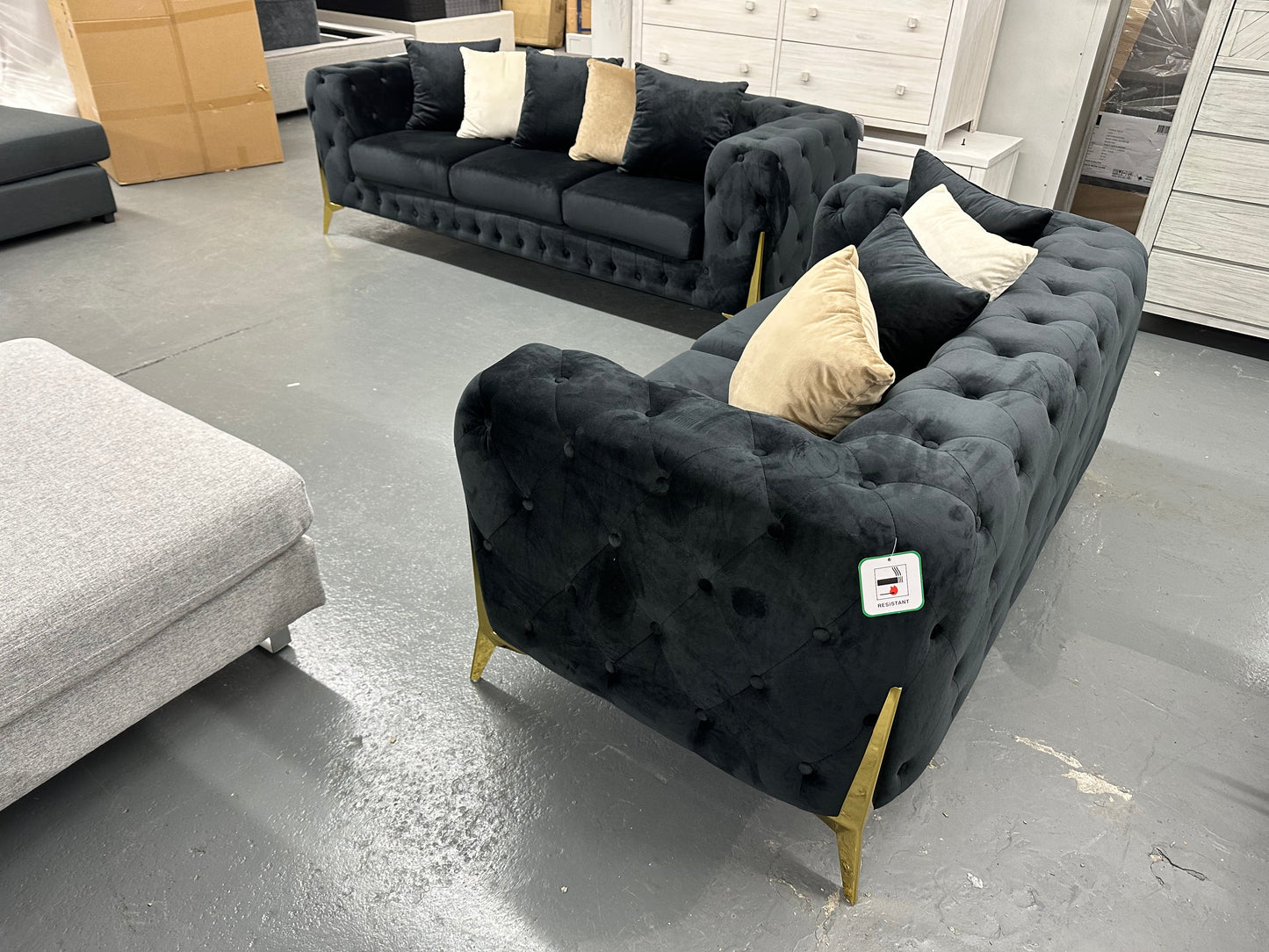 🔥Black velvet Chesterfield style sofa set with golden color legs. Special deal. Delivery and installation within Sydney metro included🔥