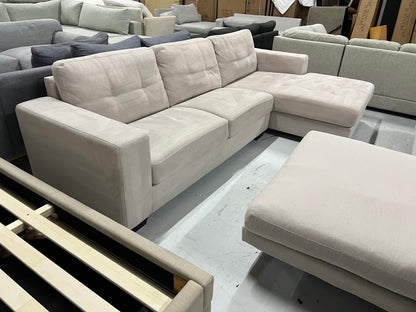 High Quality Fabric Sofa (Pre-Owned) All cushions attached and don’t move for ultimate comfort.