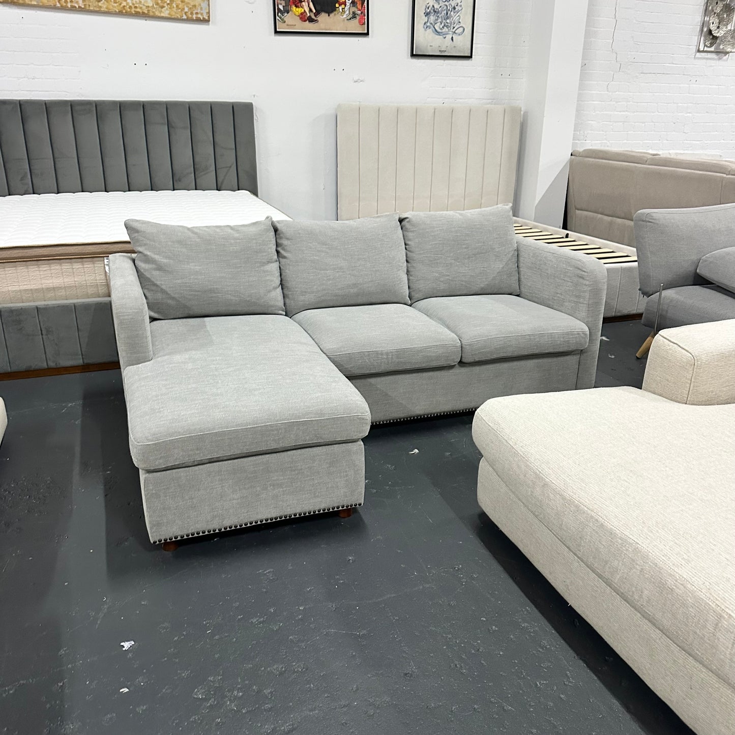 Freedom Reversible Chaise Sofa – Perfect for Smaller Spaces!