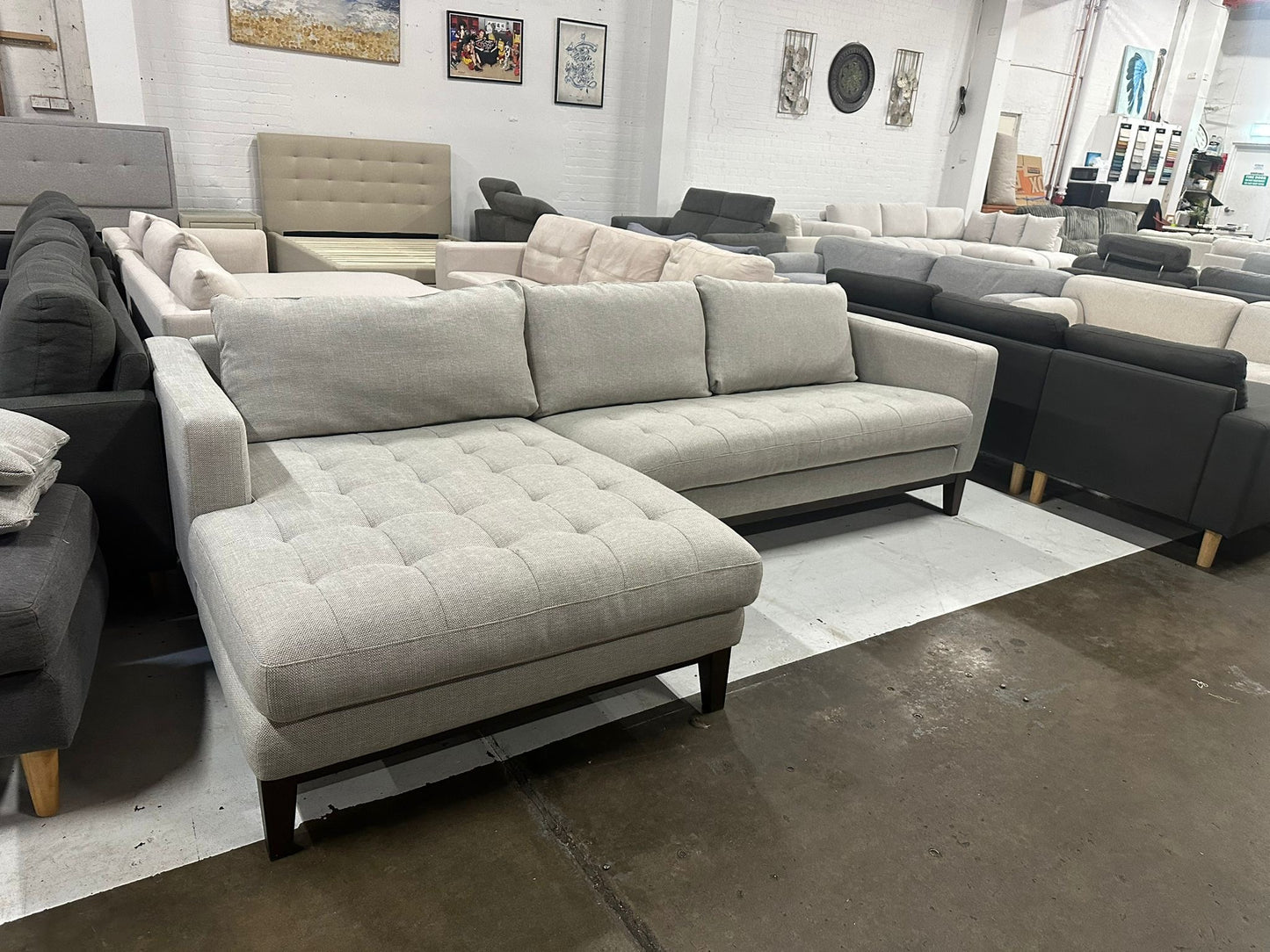 Freedom Furniture 2.7m Chaise Sofa – Preowned, Professionally Cleaned | Premium Modern Lounge