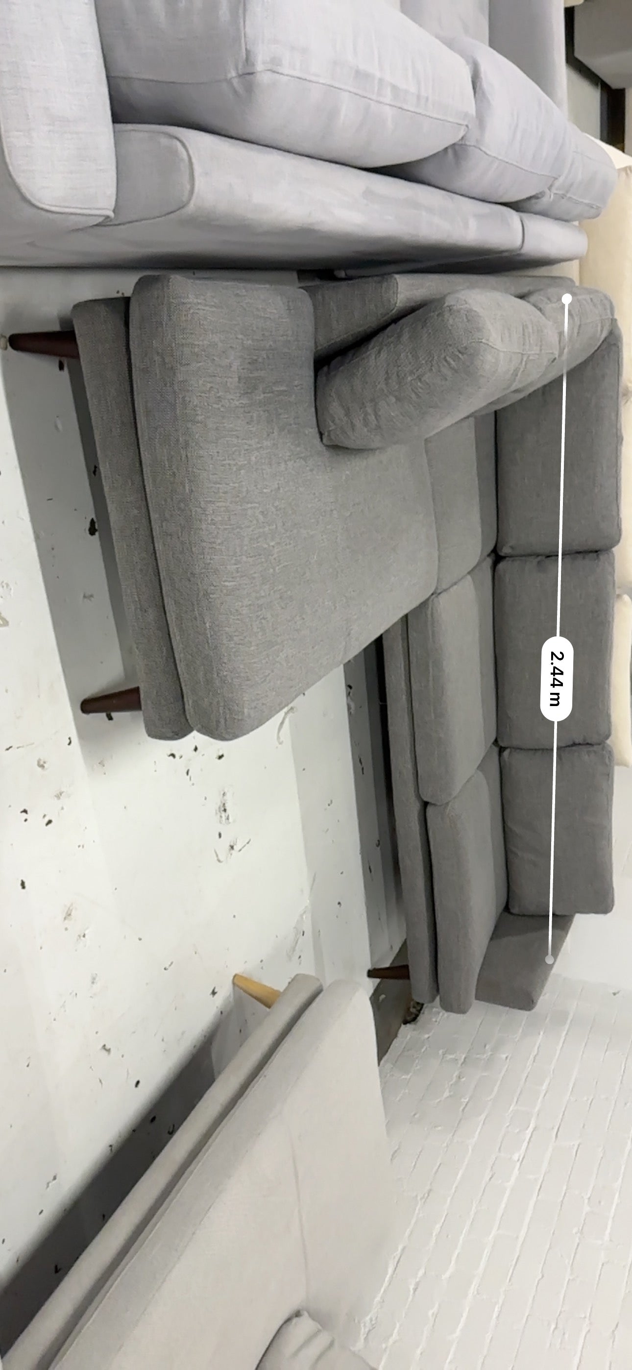 Dark grey Lounge lovers Harriet model  (Pre-Owned) perfect as new condition