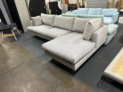 🔥 Freedom Furniture Designer Chaise Lounge – As New Condition 🔥