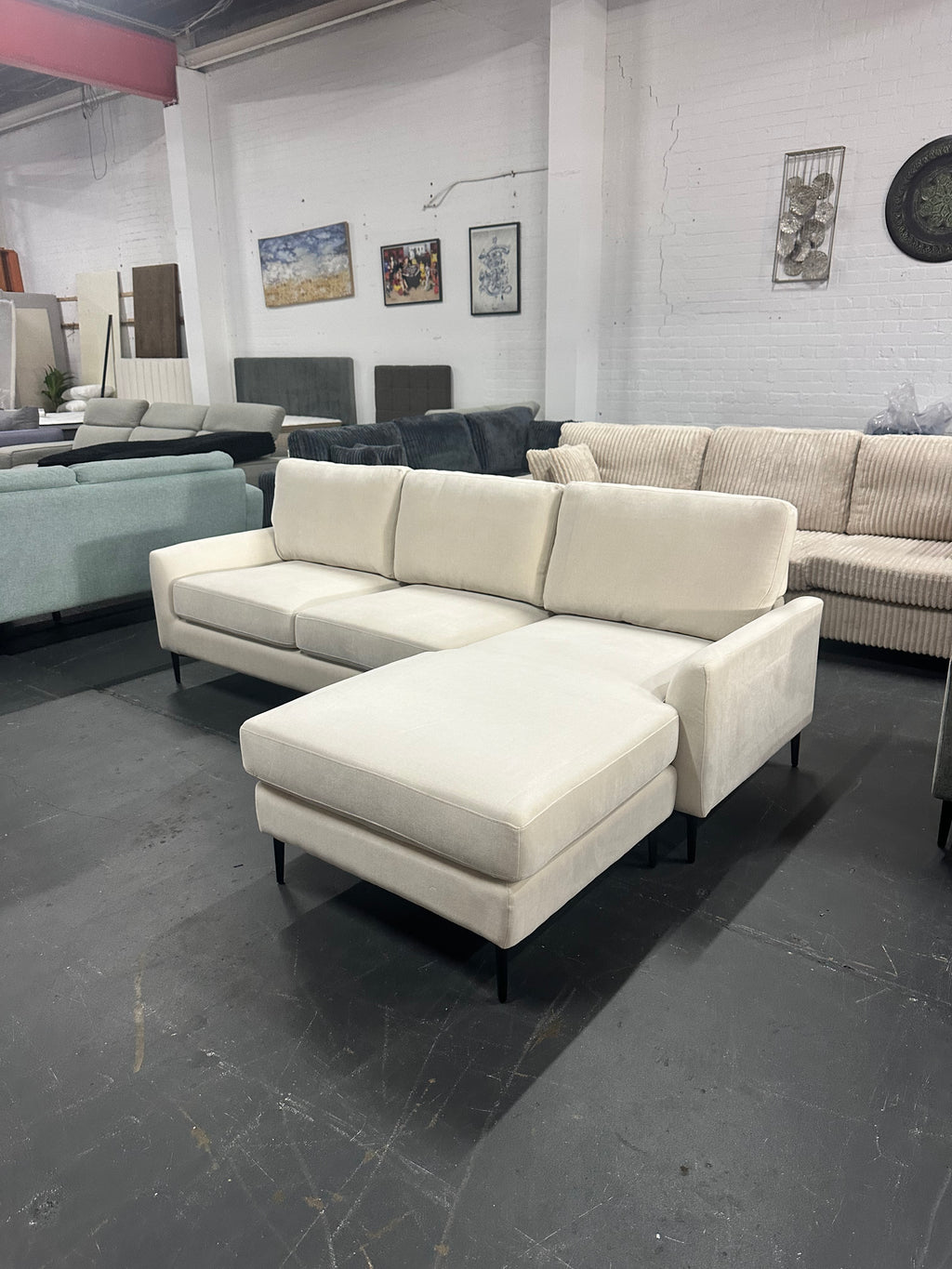Aida Reversible Chaise Sofa – Cream