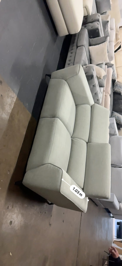 🛋️ Modern 2.5 Seater Sofa | Adjustable Headrests | As New | $450 🛋️
