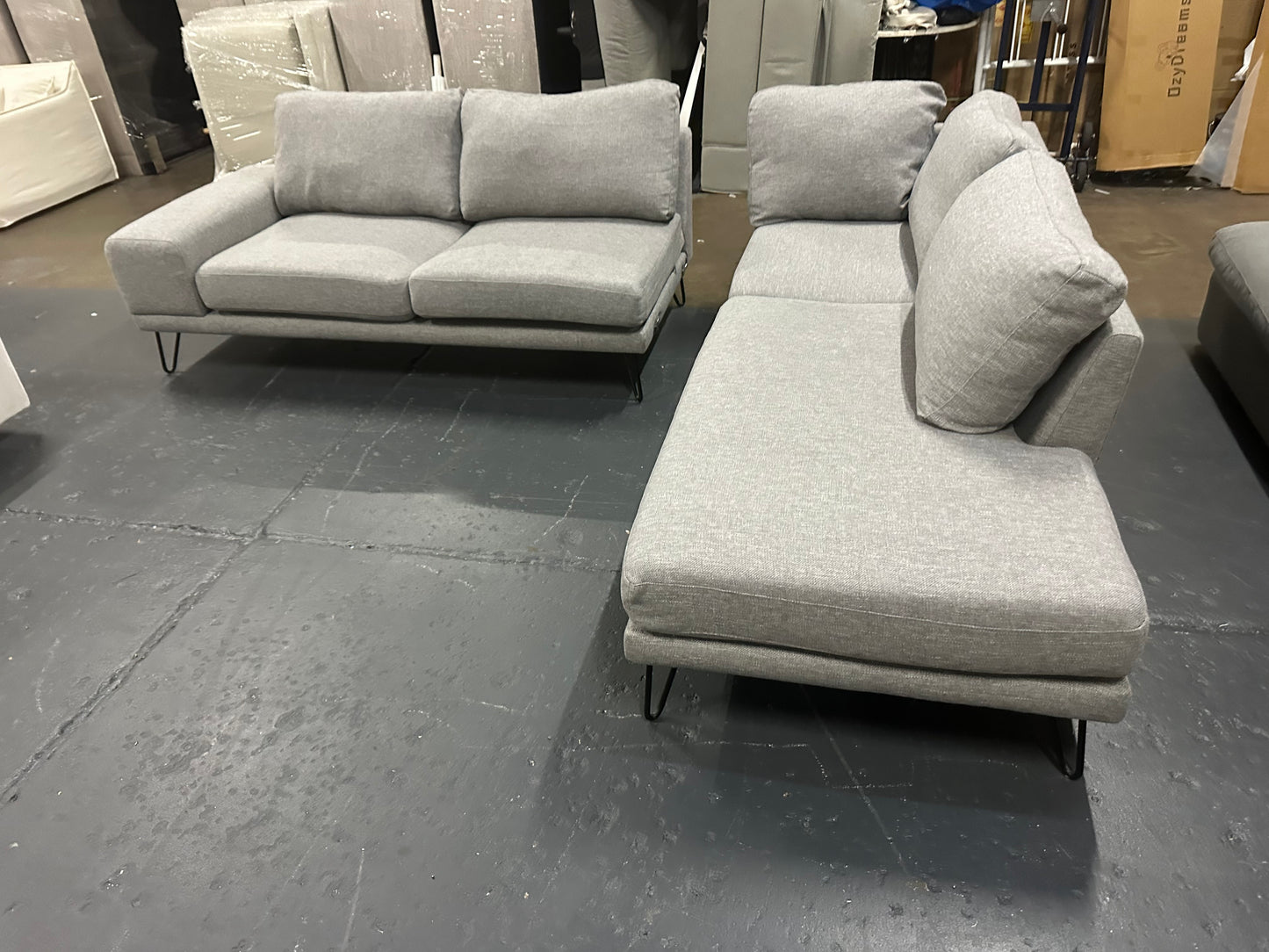 ✨ BEAUTIFUL MODERN DESIGNER L SHAPE SOFA! BRAND FOCUS ON!!! ✨