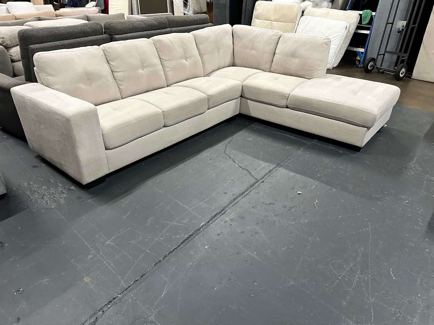 ✨ Tivoli 5 Seater Modular Sofa – As New Condition! ✨