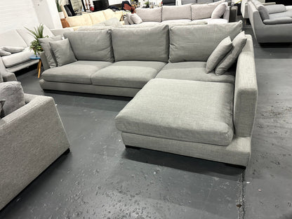 ✨ 🛋️ Freedom Long Island L-Shape Sofa 🛋️ ✨