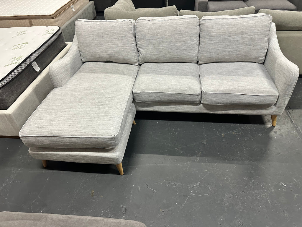 ✨ Freedom Furniture – Maddox Reversible Chaise Sofa | As New | $650 ✨