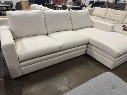 Extremely comfortable Australian made super sofa. West coast brand. RRP 4K out price $1150