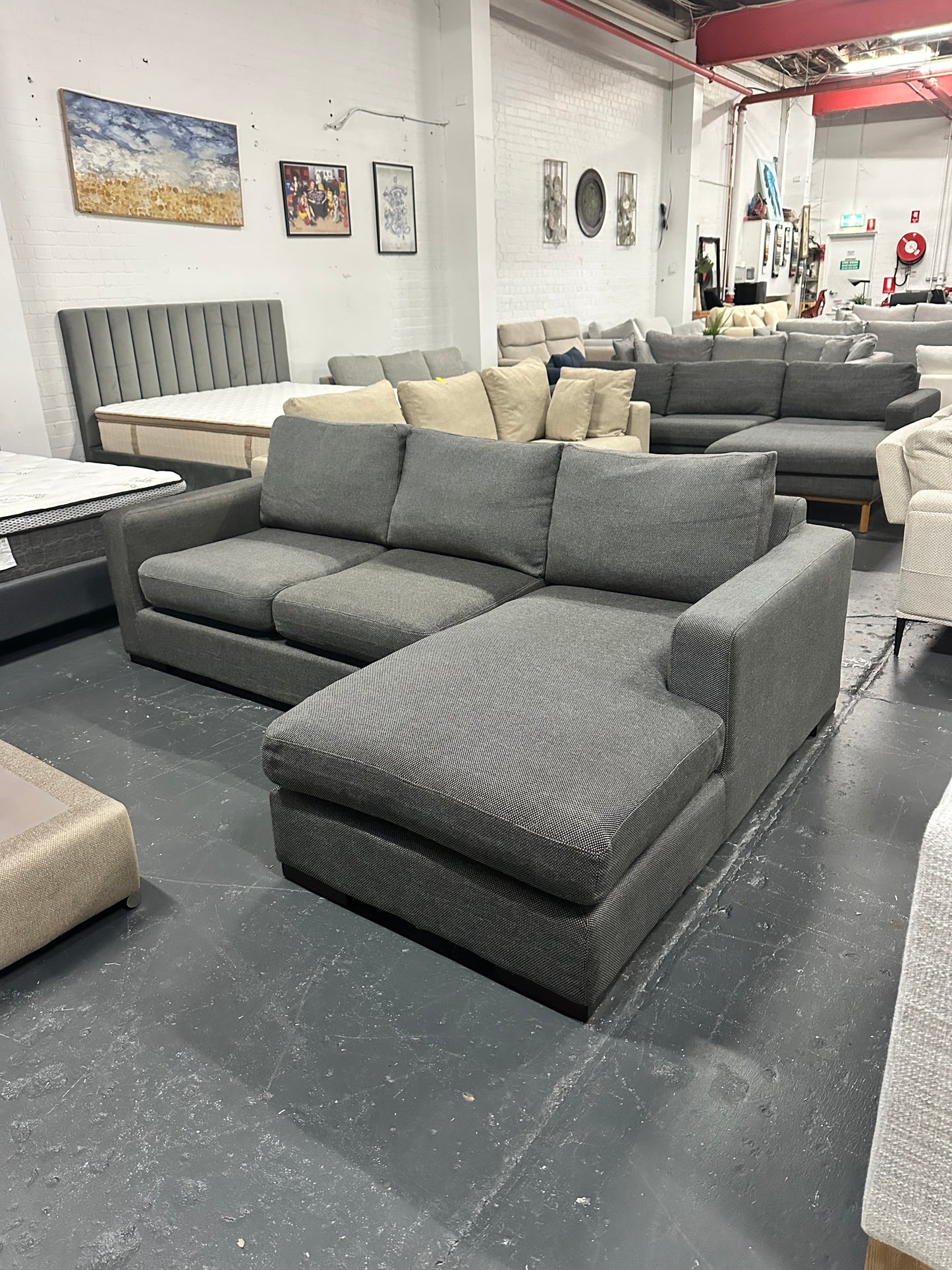 🔥 Freedom Furniture L-Shape Sofa – Great Quality & Family Size Comfort! 🔥
