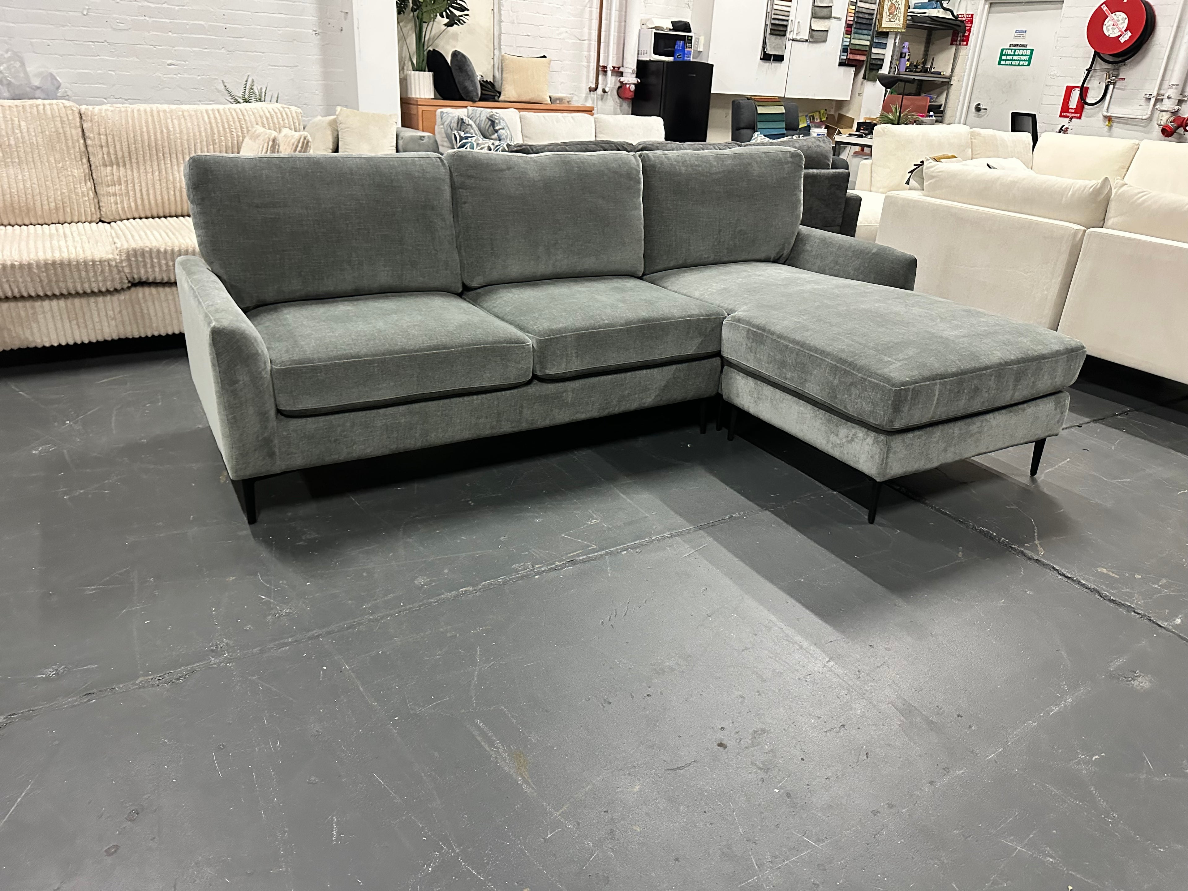 Aida Reversible Chaise Sofa – Grey